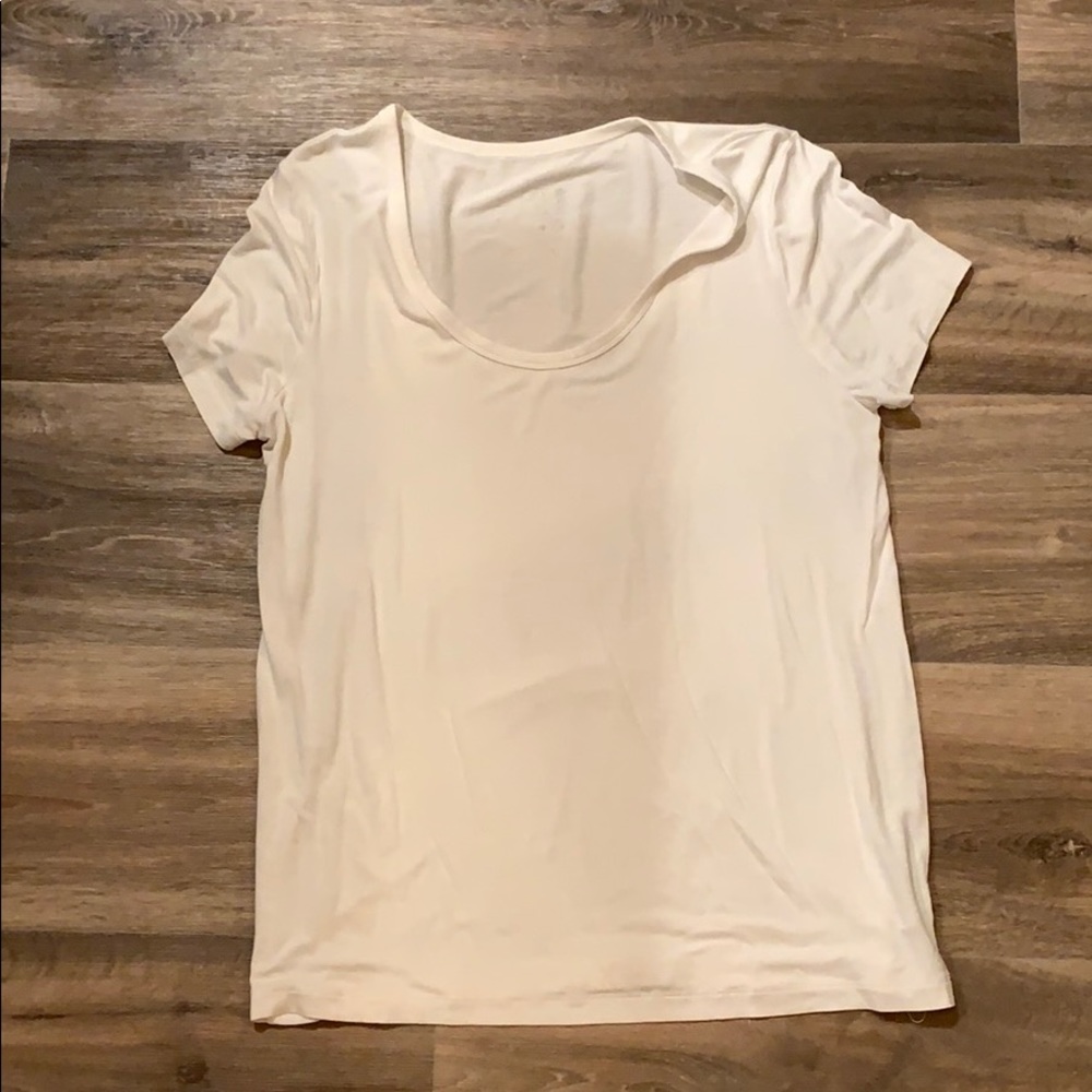 A New Day White Tshirt White Large